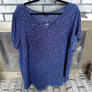 Geometric Torrid Top